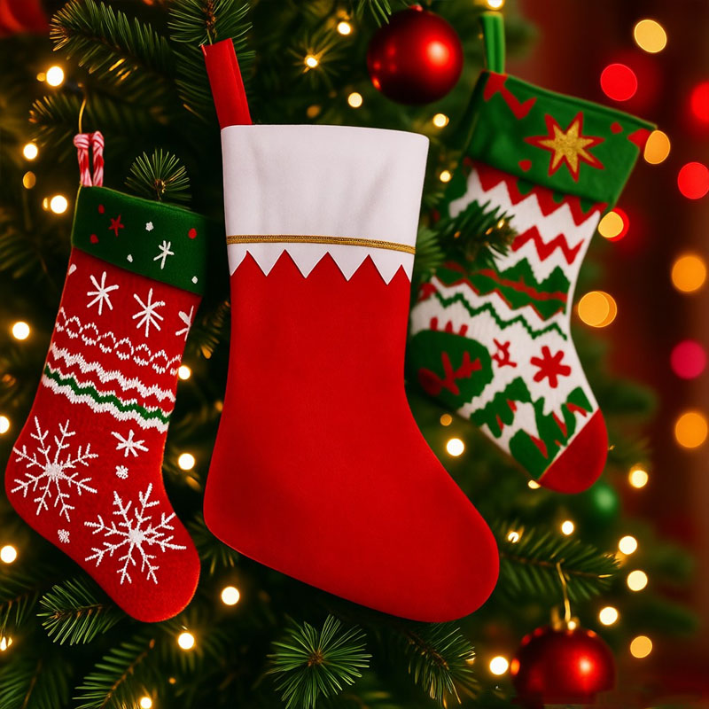 Christmas Stocking Hanging - クリスマスの飾り付け用ストッキング、暖炉に吊るすギフトバッグ、ホームパーティーディスプレイ用、お祝いのオーナメント、家の装飾