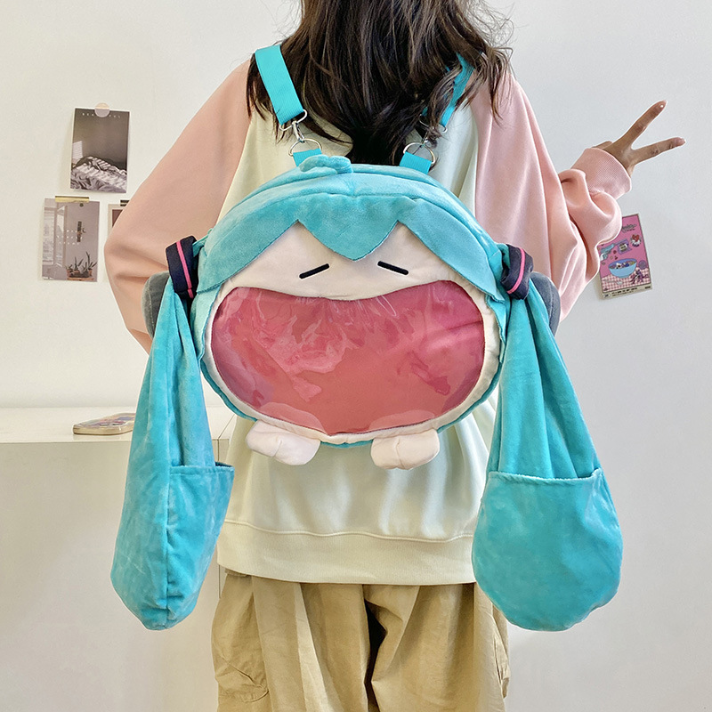 Santa Hat Plush - 2026 初音ミクアニメ帽子ショルダーバッグ新しいバックパックかわいいぬいぐるみ漫画クロスボディバッグ学生バッグクリスマス誕生日女の子ギフト